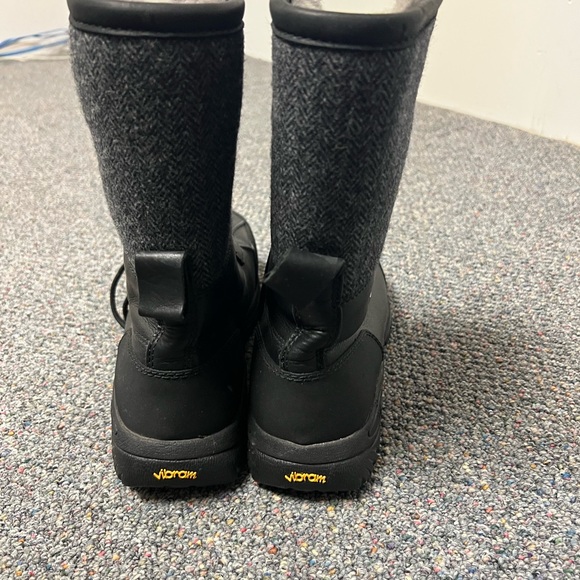 UGG Men winter boots - Picture 3 of 6